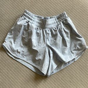 Lululemon Hotty Hot shorts